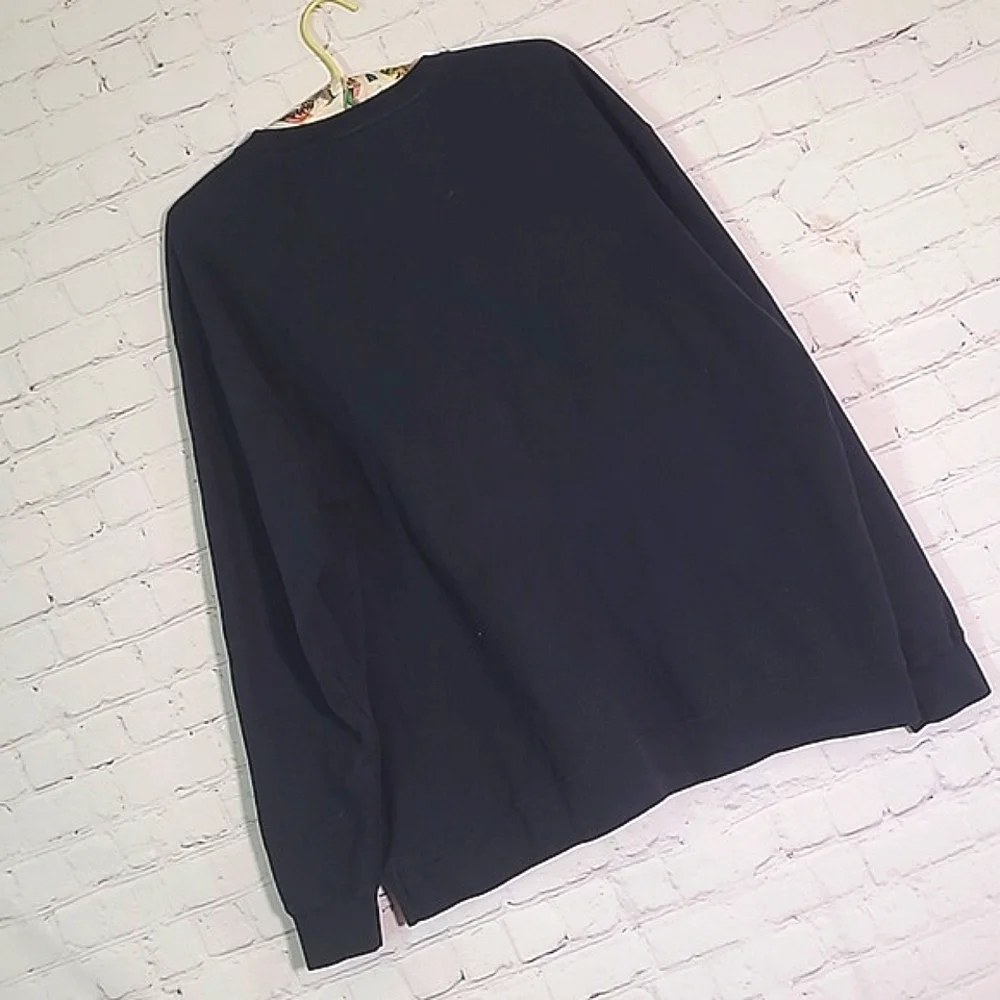 NWOT Disney Cruella Crewneck Black Red Print Ring Spun Sweater Womens Size 2XL - Picture 14 of 16